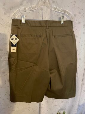 Jones New York women’s Olive Shorts